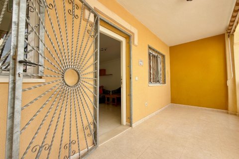 Townhouse à vendre à Alicante, Espagne, 3 chambres, 101 m2 No. 195441 - photo 24