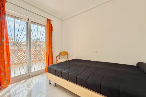 Townhouse à vendre à Alicante, Espagne, 3 chambres, 101 m2 No. 195441 - photo 16