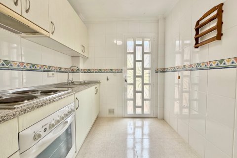 Townhouse à vendre à Alicante, Espagne, 3 chambres, 101 m2 No. 195441 - photo 9