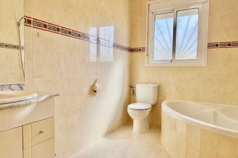 Townhouse à vendre à Alicante, Espagne, 3 chambres, 101 m2 No. 195441 - photo 14