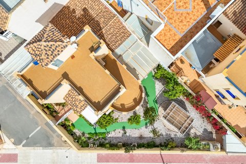 Villa pārdošanā Alicante, Spānijā 3 istabas, 110 m2 Nr. 137845 - attēls 3