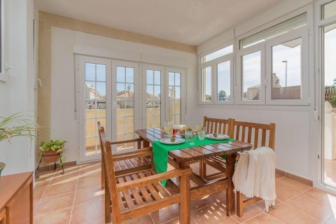 Townhouse à vendre Alicante, Espagne, 3 chambres, 90 m2 No. 137846 - photo 6
