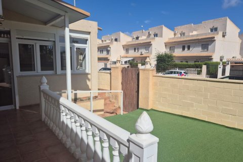 Townhouse à vendre Alicante, Espagne, 3 chambres, 90 m2 No. 137846 - photo 1