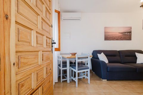 Bungalo pārdošanā Torrevieja, Alicante, Spānijā 3 istabas, 70 m2 Nr. 137850 - attēls 7