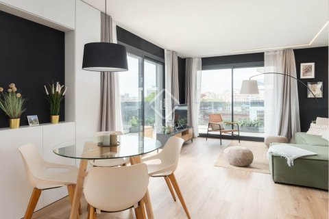 Huoneisto myytävänä Barcelona, Espanja, 2 makuuhuonetta, 92 m2 No. 192765 - kuva 30
