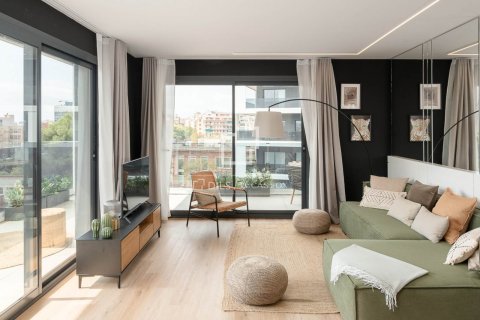 Huoneisto myytävänä Barcelona, Espanja, 3 makuuhuonetta, 88 m2 No. 192764 - kuva 3