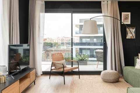 Huoneisto myytävänä Barcelona, Espanja, 3 makuuhuonetta, 88 m2 No. 192764 - kuva 6