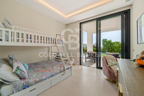 Villa for sale in Benahavis, Malaga, Spain 6 bedrooms,  No. 157366 - photo 29