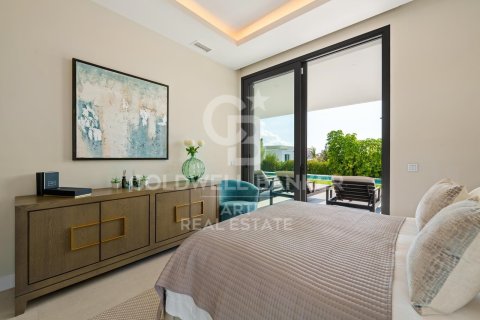 Villa for sale in Benahavis, Malaga, Spain 6 bedrooms,  No. 157366 - photo 22