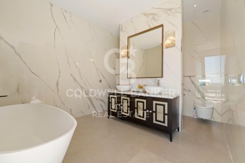 Villa for sale in Benahavis, Malaga, Spain 6 bedrooms,  No. 157366 - photo 24