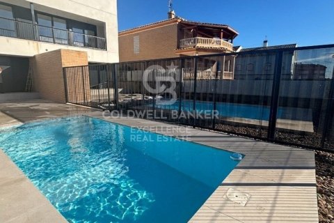 Kaupunkipientalo myytävänä Benisano, Valencia, Espanja, 3 makuuhuonetta, 270 m2 No. 157367 - kuva 29