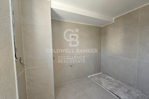 Kaupunkipientalo myytävänä Benisano, Valencia, Espanja, 3 makuuhuonetta, 270 m2 No. 157367 - kuva 12