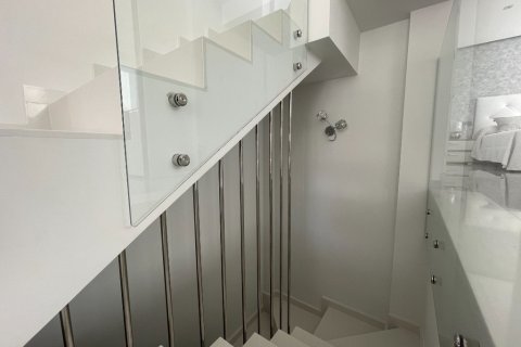 Huvila myytävänä Torrevieja, Alicante, Espanja, 3 makuuhuonetta, 182 m2 No. 145602 - kuva 12