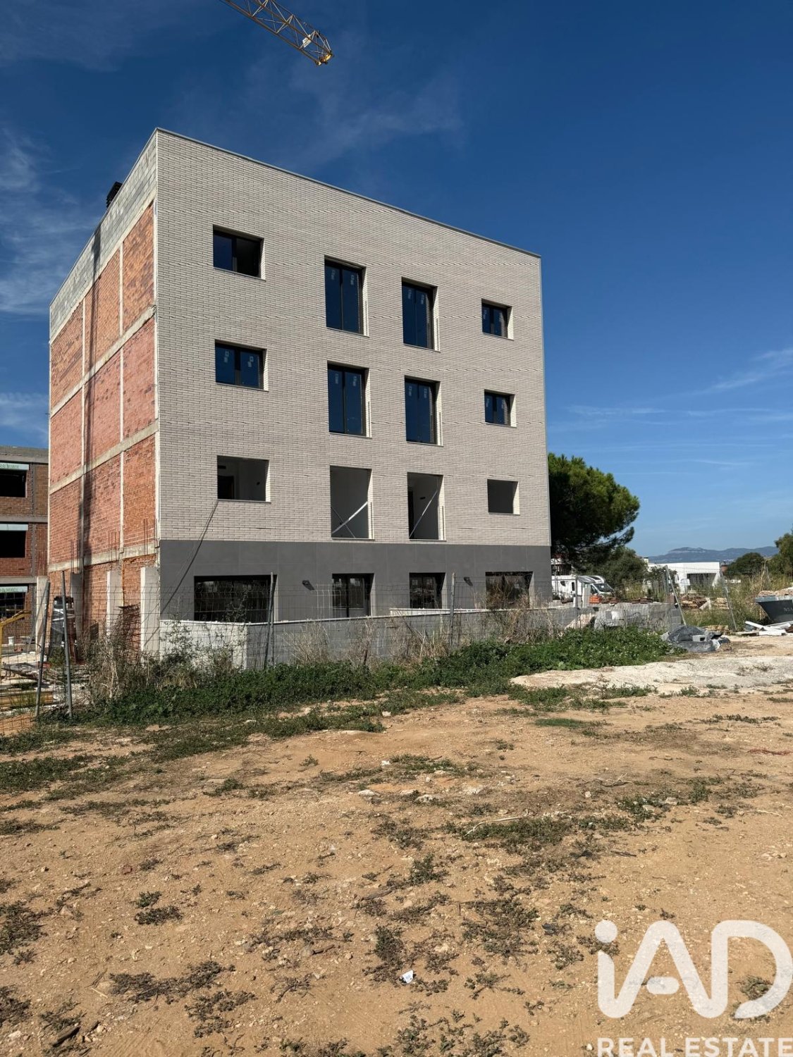 Tontti Les Franqueses Del Valles, Barcelona, Espanja 494 m2 No. 172172