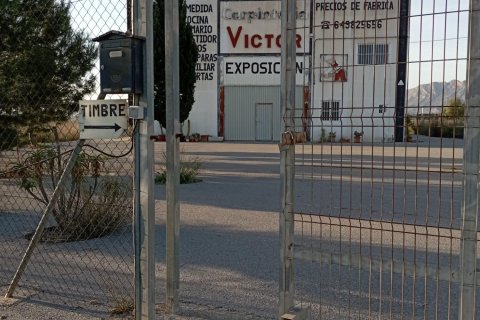 Kommersiell fastighet till salu i Alicante, Spanien 1 sovrum, 400 kvm. Nr. 149451 - foto 5