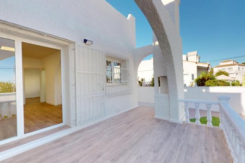 Bungalow till salu i Alicante, Spanien 2 sovrum, 60 kvm. Nr. 149452 - foto 6