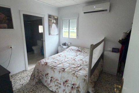 Finca till salu i Alicante, Spanien 3 sovrum, 100 kvm. Nr. 149450 - foto 13