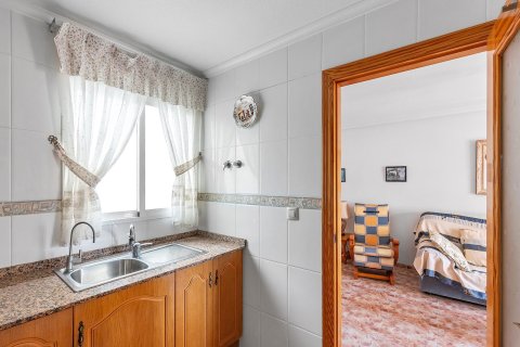 Apartment for sale in La Mata, Alicante, Spain 2 bedrooms, 77 sq.m. No. 194897 - photo 8