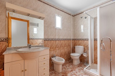Apartment for sale in La Mata, Alicante, Spain 2 bedrooms, 77 sq.m. No. 194897 - photo 12