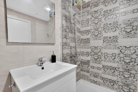 Apartment for sale in Torrevieja, Alicante, Spain 3 bedrooms, 117 sq.m. No. 194899 - photo 4