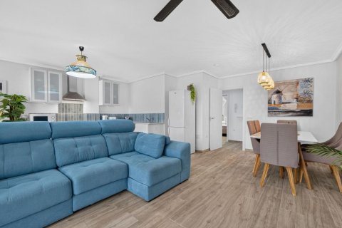 Apartment for sale in Torrevieja, Alicante, Spain 3 bedrooms, 117 sq.m. No. 194899 - photo 9