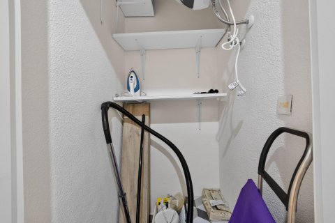 Apartment for sale in Torrevieja, Alicante, Spain 3 bedrooms, 117 sq.m. No. 194899 - photo 27