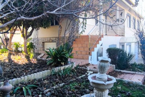 Apartamento en venta en Colmenar de Oreja, Madrid, España 5 dormitorios, 284 m2 No. 152541 - foto 2