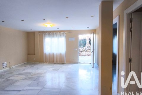 Apartamento en venta en Colmenar de Oreja, Madrid, España 5 dormitorios, 284 m2 No. 152541 - foto 17