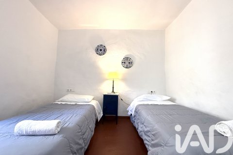 Villa till salu i Vall De Gallinera, Alicante, Spanien 6 sovrum, 400 kvm. Nr. 152538 - foto 9