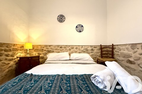 Villa till salu i Vall De Gallinera, Alicante, Spanien 6 sovrum, 400 kvm. Nr. 152538 - foto 24