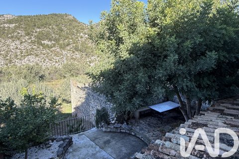 Villa till salu i Vall De Gallinera, Alicante, Spanien 6 sovrum, 400 kvm. Nr. 152538 - foto 30