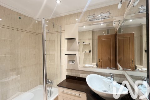 Apartment for sale in Burgos, Spain 2 bedrooms, 80 sq.m. No. 152542 - photo 10