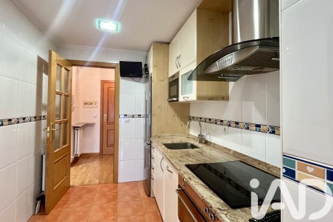 Apartment for sale in Burgos, Spain 2 bedrooms, 80 sq.m. No. 152542 - photo 19