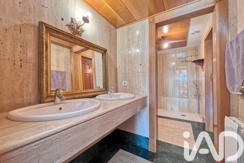 Apartamento en venta en Alicante, España 4 dormitorios, 217 m2 No. 152539 - foto 12