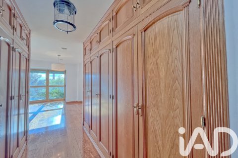 Apartamento en venta en Alicante, España 4 dormitorios, 217 m2 No. 152539 - foto 8