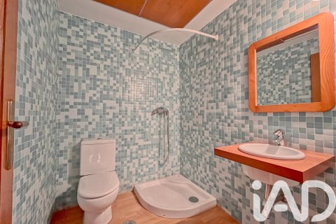 Apartamento en venta en Alicante, España 4 dormitorios, 217 m2 No. 152539 - foto 22