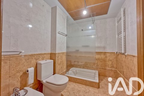 Apartamento en venta en Alicante, España 4 dormitorios, 217 m2 No. 152539 - foto 17