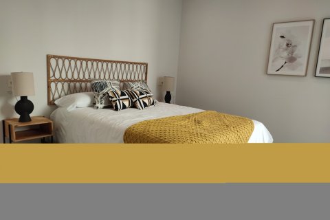 Apartamento en venta Pilar de la Horadada, Alicante, España 2 dormitorios,  No. 113295 - foto 5
