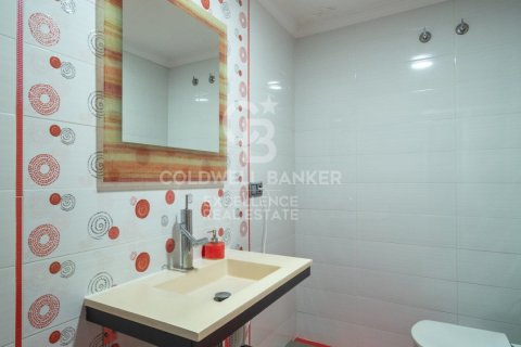 Villa à vendre à Oliva, Valencia, Espagne, 3 chambres, 207 m2 No. 156989 - photo 29