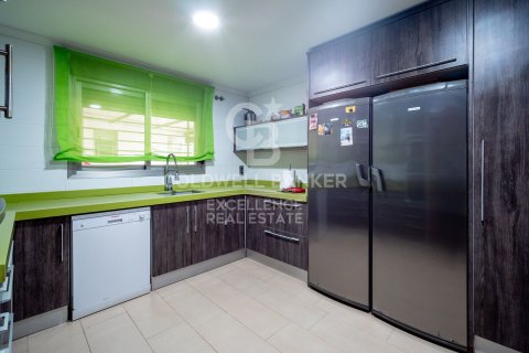 Villa à vendre à Oliva, Valencia, Espagne, 3 chambres, 207 m2 No. 156989 - photo 17