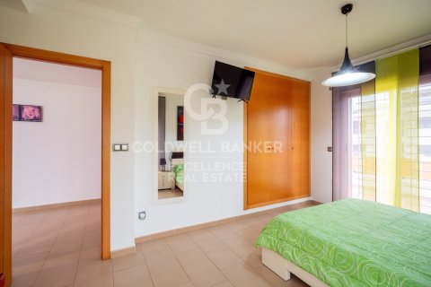 Villa à vendre à Oliva, Valencia, Espagne, 3 chambres, 207 m2 No. 156989 - photo 24