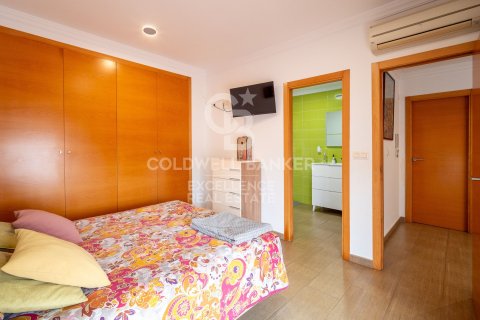 Villa en venta en Oliva, València, España 3 dormitorios, 216 m2 No. 156987 - foto 24