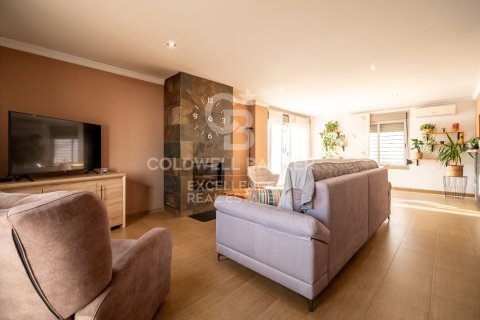 Villa en venta en Oliva, València, España 3 dormitorios, 216 m2 No. 156987 - foto 9