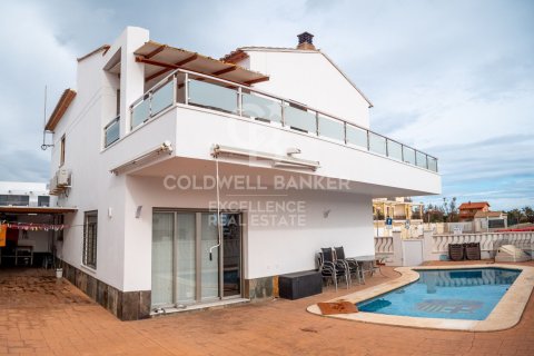 Villa en venta en Oliva, València, España 3 dormitorios, 216 m2 No. 156987 - foto 2