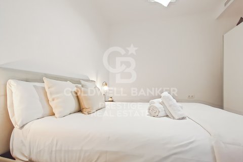 Lägenhet till salu i Barcelona, Spanien 3 sovrum, 86 kvm. Nr. 156990 - foto 20