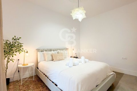 Продажа квартиры в Барселона, Испания 3 спальни, 86м2 №156990 - фото 19
