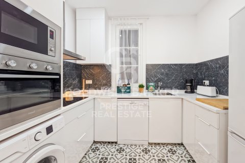 Lägenhet till salu i Barcelona, Spanien 3 sovrum, 86 kvm. Nr. 156990 - foto 14