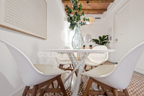 Продажа квартиры в Барселона, Испания 3 спальни, 86м2 №156990 - фото 10