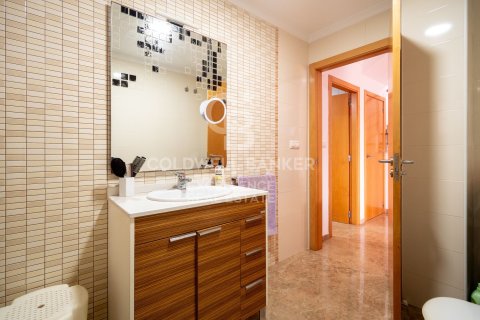 Villa en venta en Oliva, València, España 3 dormitorios, 175 m2 No. 156988 - foto 10