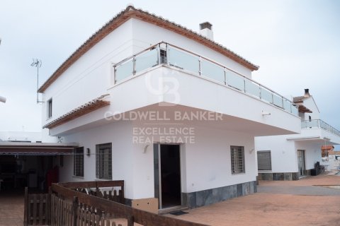 Villa en venta en Oliva, València, España 3 dormitorios, 175 m2 No. 156988 - foto 3